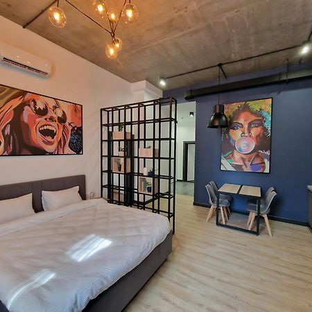 Apart Hotel Loft Алмати Екстер'єр фото